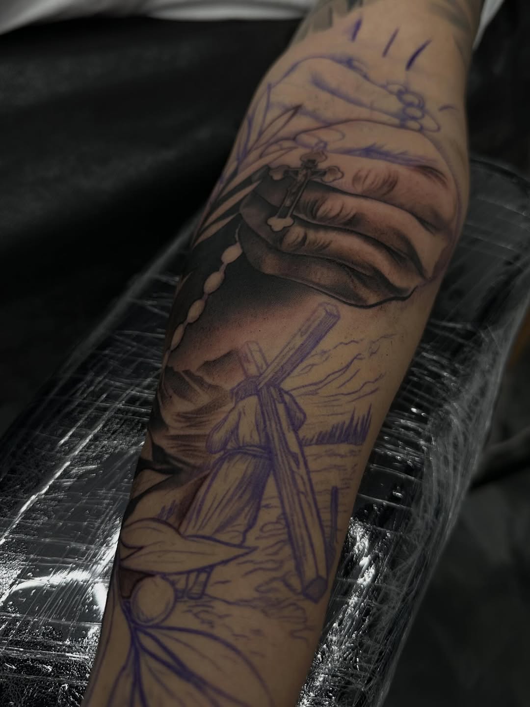 Completed walk by faith tattoo by Mauricio Contreras at Broadway Dept. Sacramento tattoo shop
