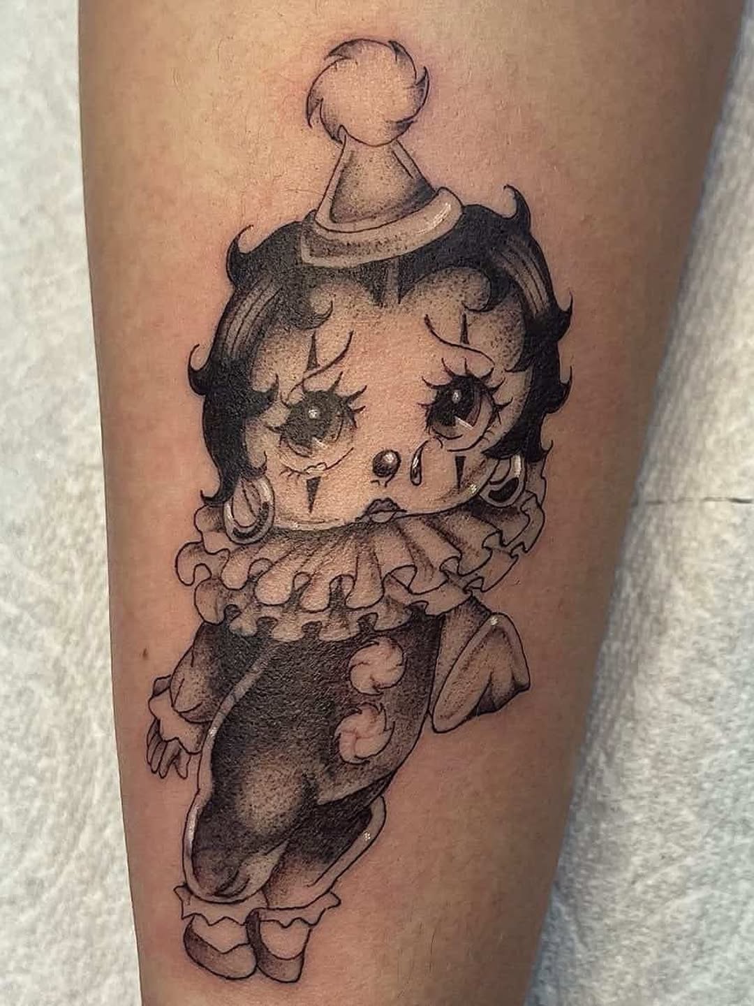 Custom tattoo design example from Roro Ink artist Rosario