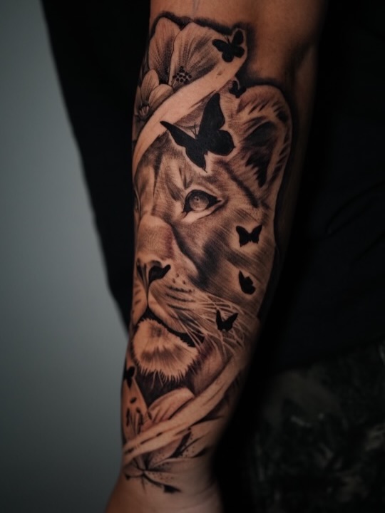 Vibrant summer tattoo artwork by Broadway Dept. artists in Sacramento.