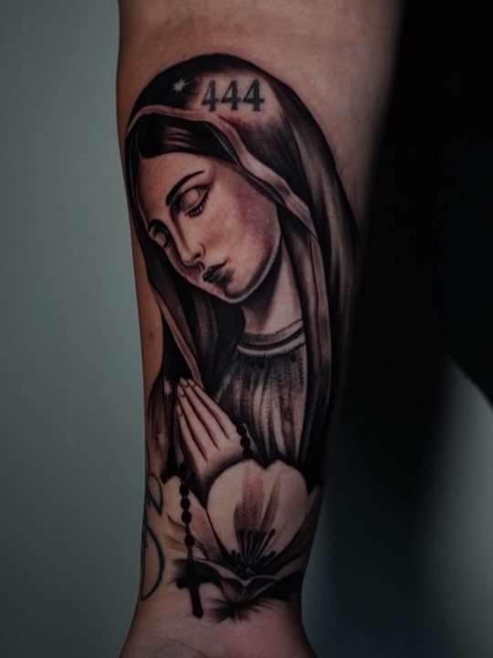 Custom Tattoo Designs Big or Small at Broadway Dept. Midtown Sacramento