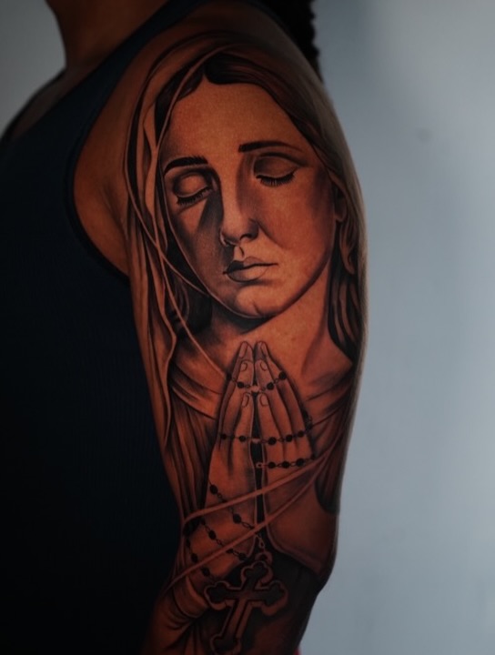 Healed tattoo comparison showcasing quality work by Jesus Bernal in Midtown Sacramento